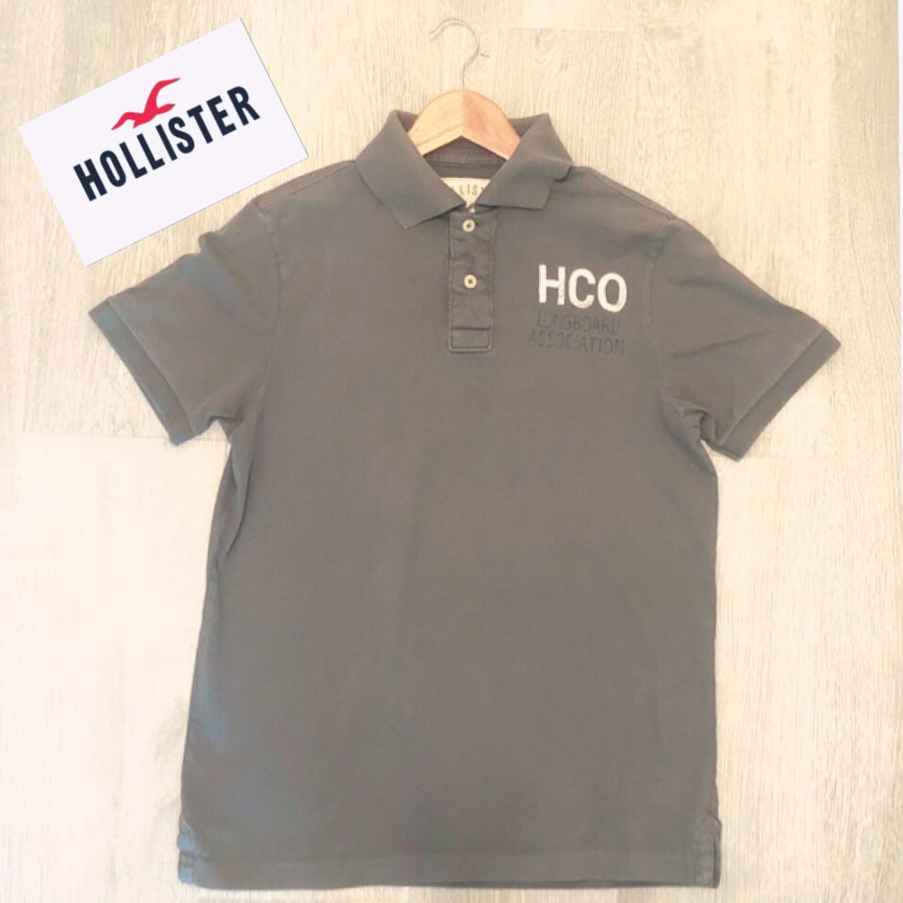 Hollister Men’s Gray Fitted Short Sleeve Polo